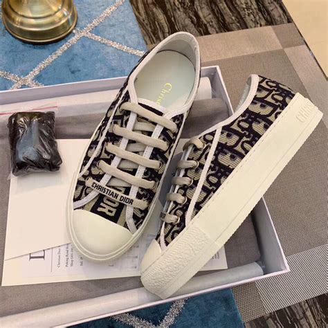 dior walk n'dior trainers